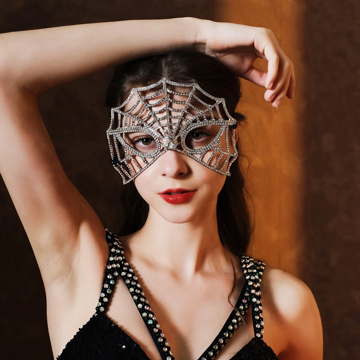 New Style Bridal Jewelry Sparkling Alloy Rhinestone Mask European American Wedding Ball Party Accessory Fashion Unique Spider Web Mask 1