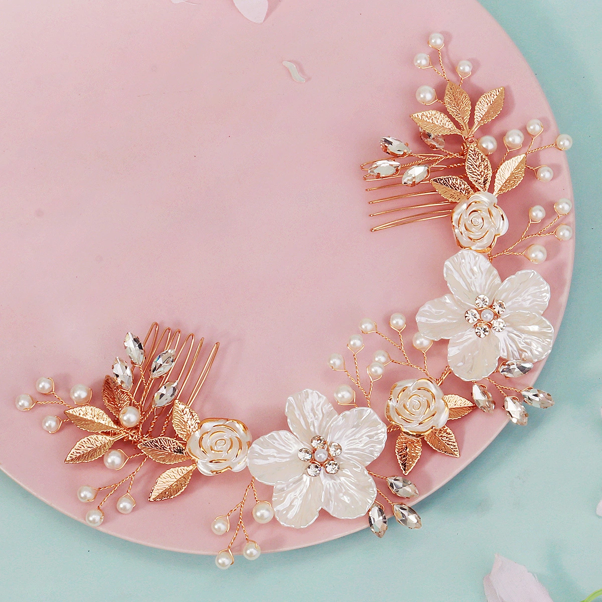 Nuevo y más vendido peineta de flores de perla, enredadera para el cabello, exquisita diadema de doble peineta para novia, accesorio para el cabello de moda para mujer 1