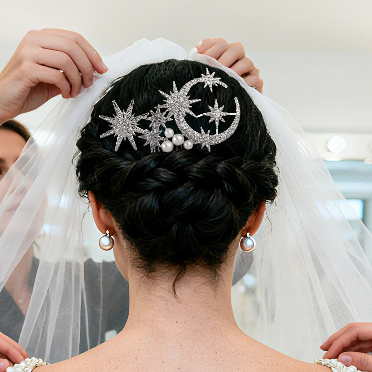 Peineta para el cabello con diseño de estrella y luna nueva de gran venta, peineta lujosa con diamantes de imitación, accesorios para el cabello de novia y boda. 1
