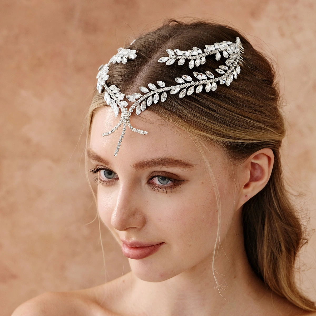 Lujosa diadema doble con diamantes de imitación, accesorio nupcial para la frente, exquisita enredadera para el cabello hecha a mano. 1