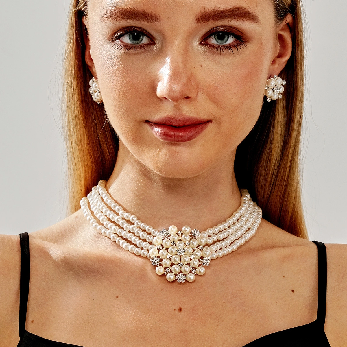 Nuevo collar de perlas multicapa, pendientes y accesorios de lujo para novias y bodas, conjunto de joyería de moda. 1