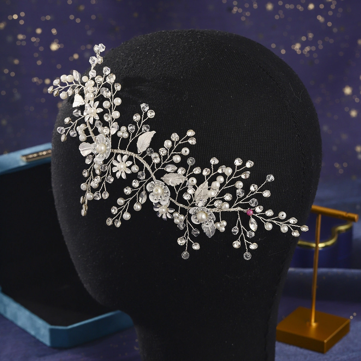 Exquisita banda para el cabello de aleación con flores y hojas, para novias, versátil, hecha a mano, con cuentas, cadena suave, para el cabello. 1