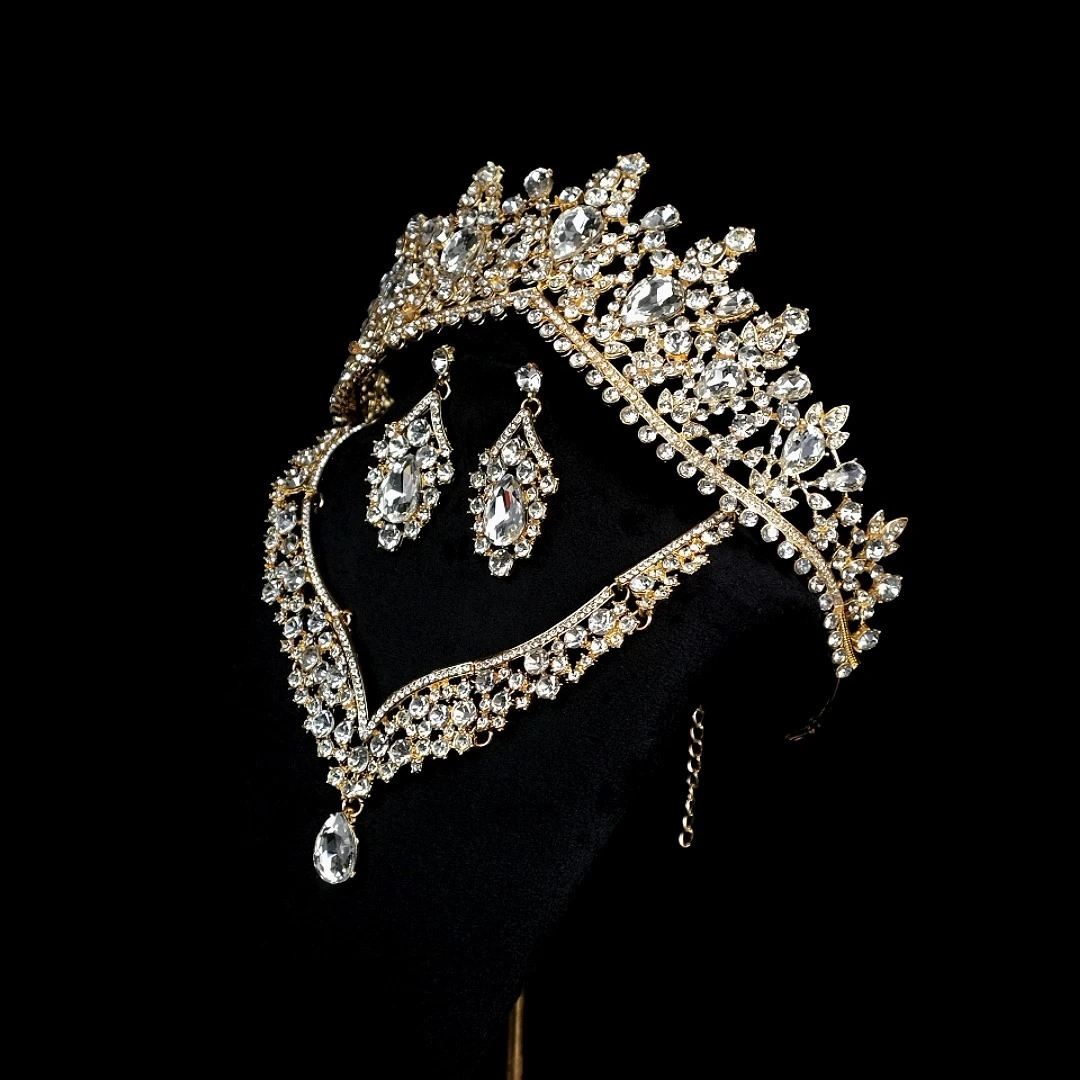 Elegante conjunto de joyas de diamantes de imitación, corona nupcial, collar y pendientes para fiesta de graduación, regalo para mujer 1