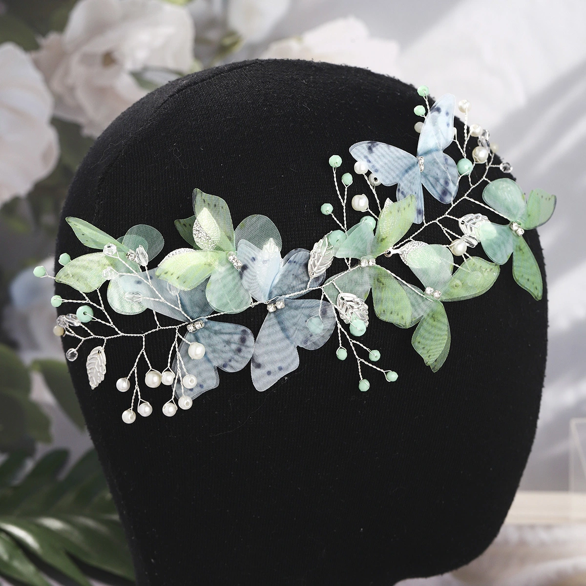 Exquisitas diademas de mariposa para niña, tocado de perlas de imitación de cristal, enredadera para el cabello hecha a mano 1