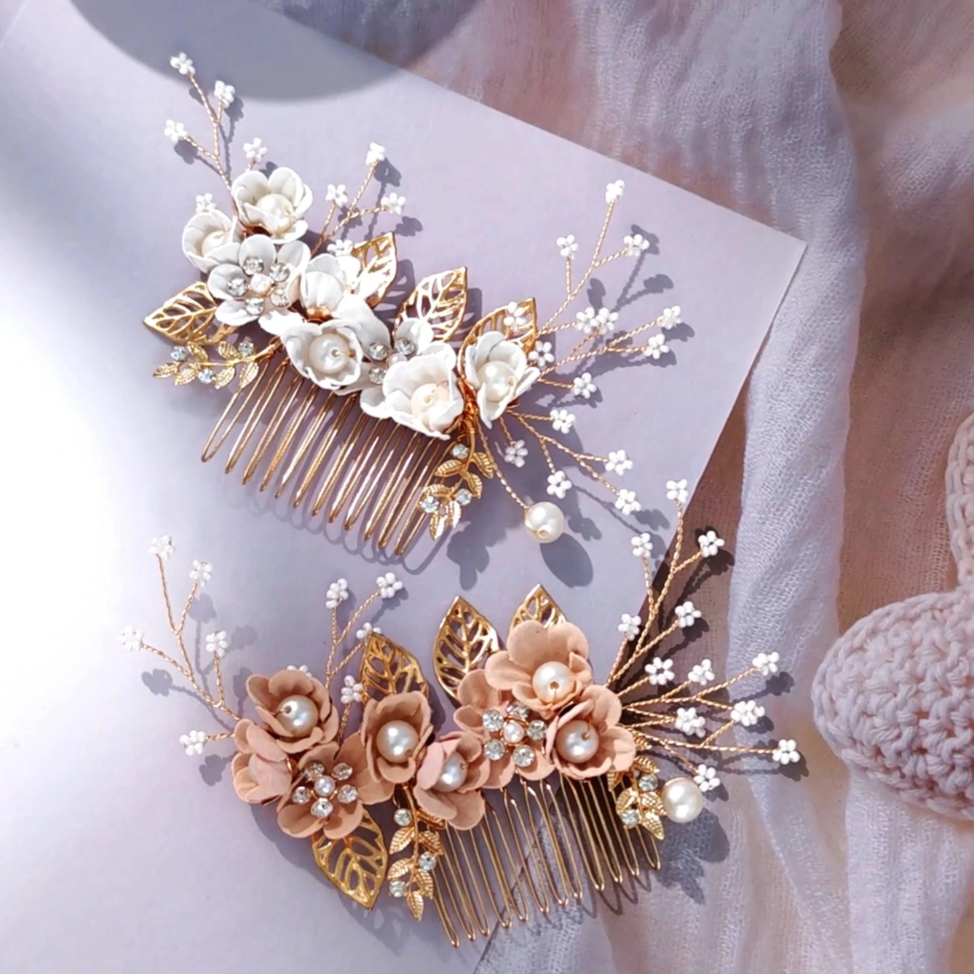 Elegante peine para el pelo de novia, hecho a mano, con diseño de hojas florales, accesorio diario para el pelo de mujer. 1