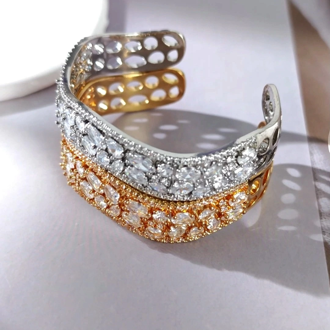 Pulsera ancha de circonita con incrustaciones de cobre de alta gama, brazalete abierto versátil de moda, accesorio diario para mujer. 1