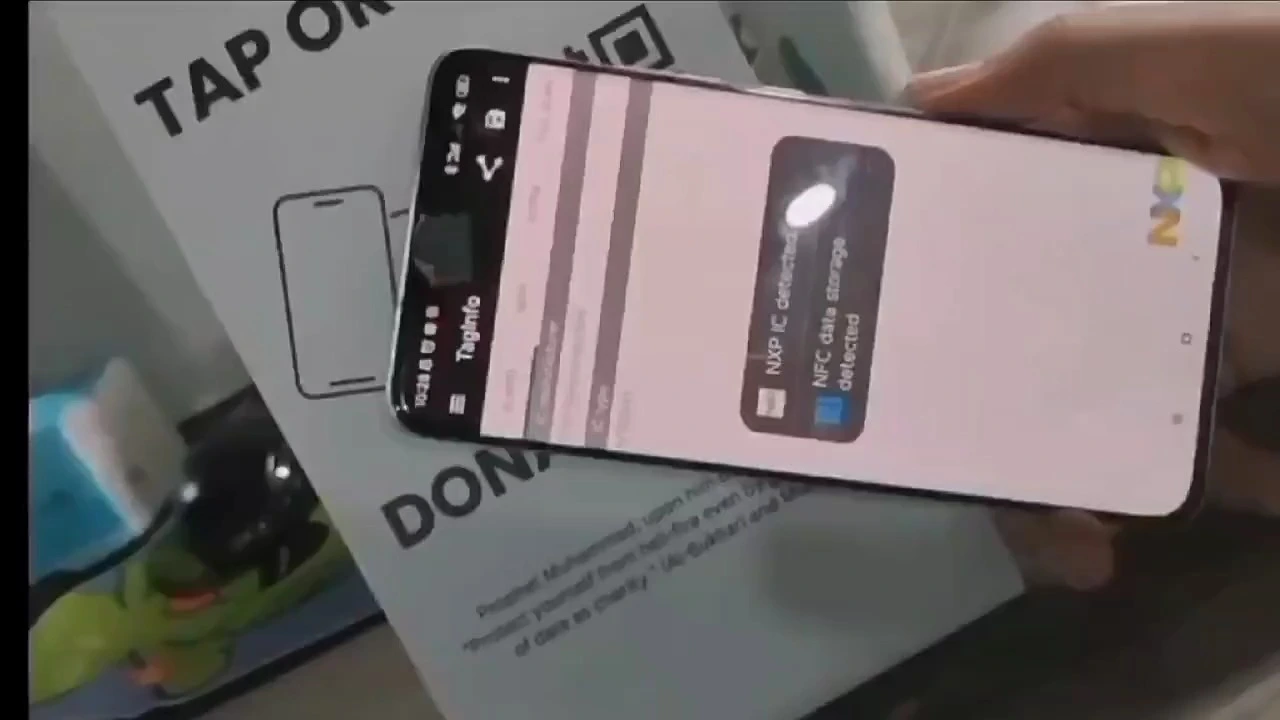 NFC Stand Acrylic Custom Programmable 1