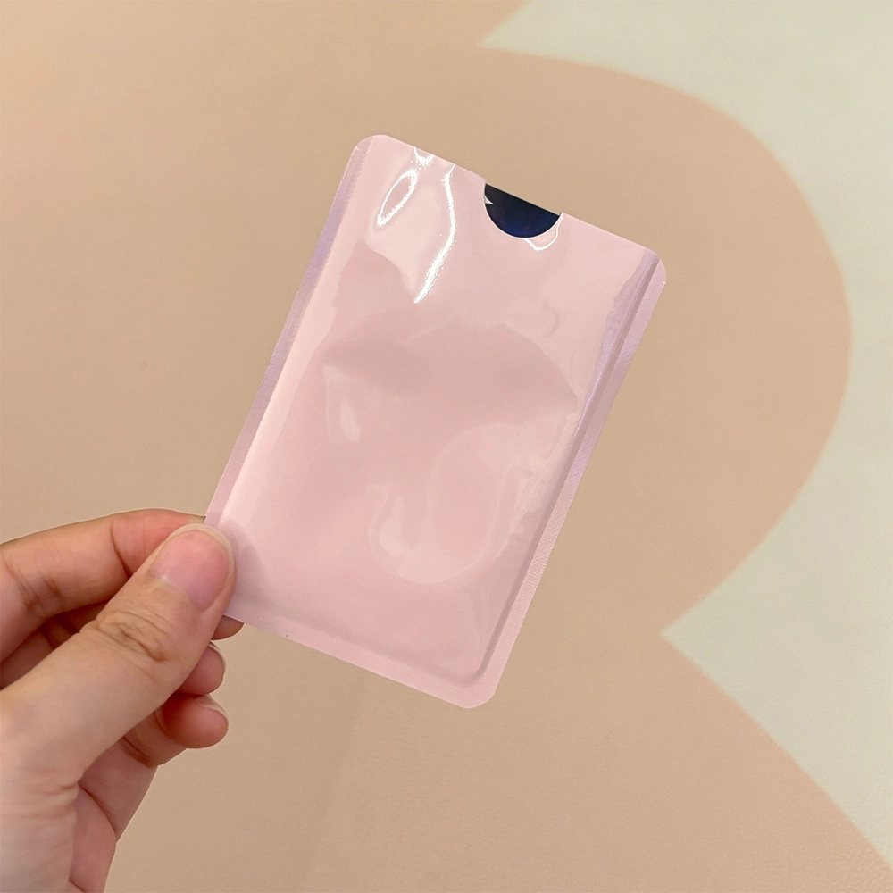 حامل بطاقة حجب RFID 1
