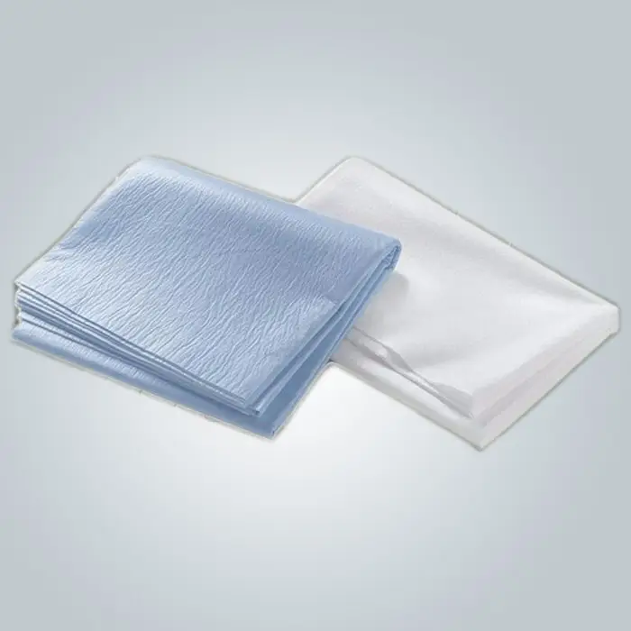 2 Layer PP / PE Laminated Waterproof Non woven Bedsheet Skin Friendly One Time Use 1