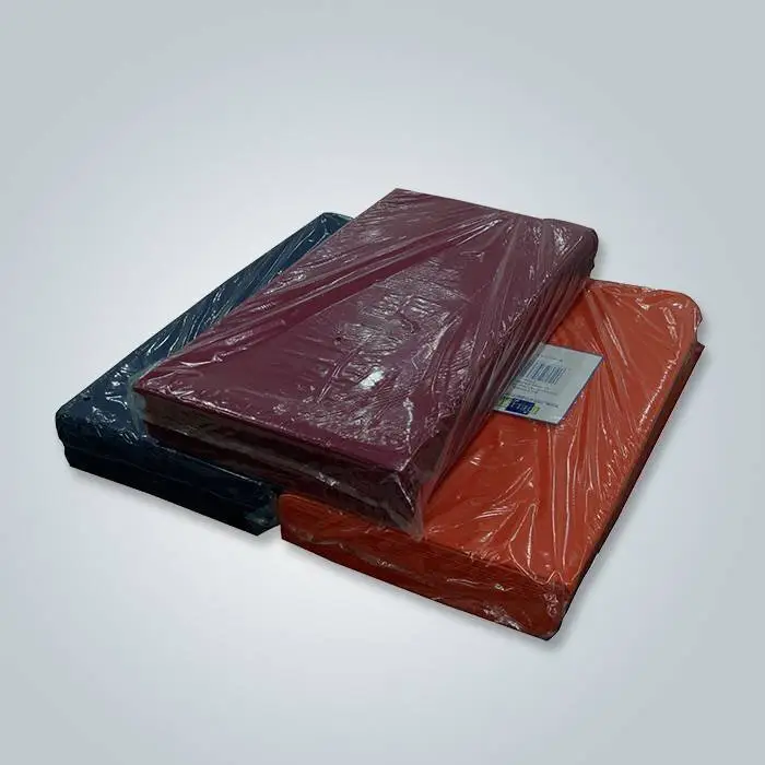 Çin'de Üretilen Masa Örtüsü Nonwoven 50Gram Tek Kullanımlık Masa Örtüsü 1