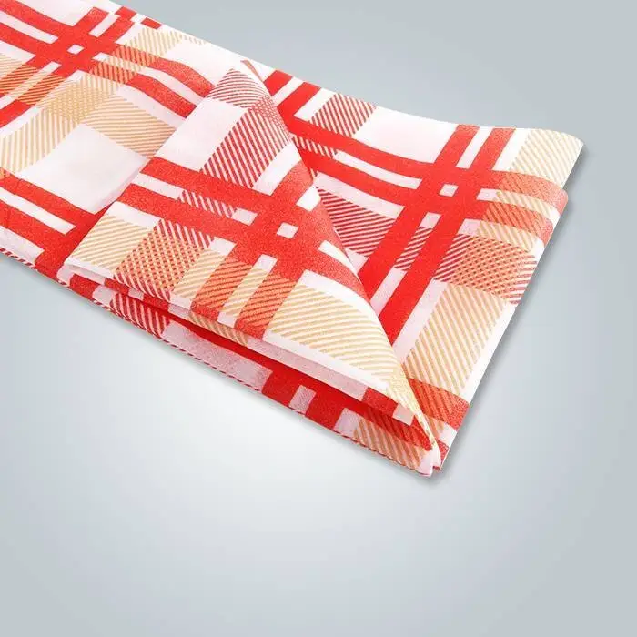 Wedding Table Linens Spunbond Tartan Printed Table Cloth 1