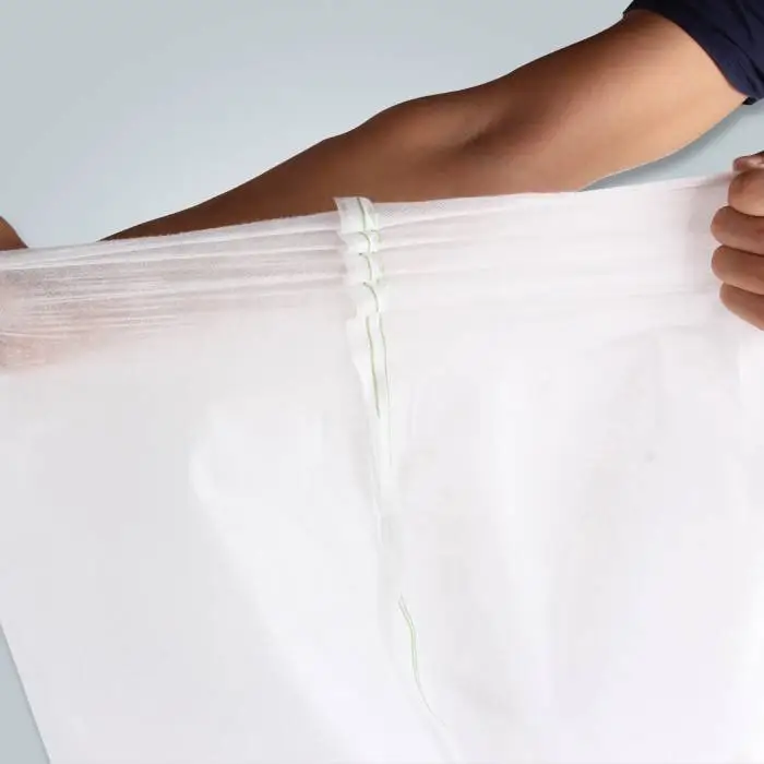 Tarım PP Spunbonded Nonwoven kumaş kışlamada fidanlık için 1