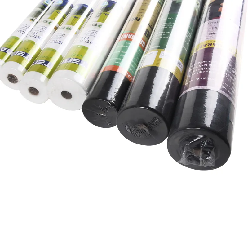 UV 3% Green and Black Color  Agriculture Nonwoven Fabric  For  Home Garden Using 1