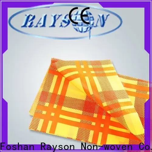 Rayson nonwoven Toplu satın alma logolu OEM nonwoven tek kullanımlık masa örtüleri toplu olarak basılmış 1