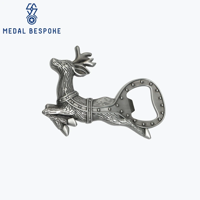 Apribottiglie personalizzato a forma di cervo - Medaglia su misura 1