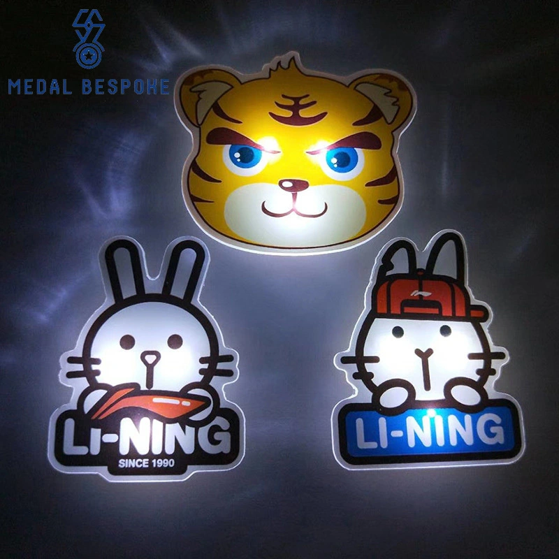 Badge LED personalizzabili con design di animali: medaglia su misura 1