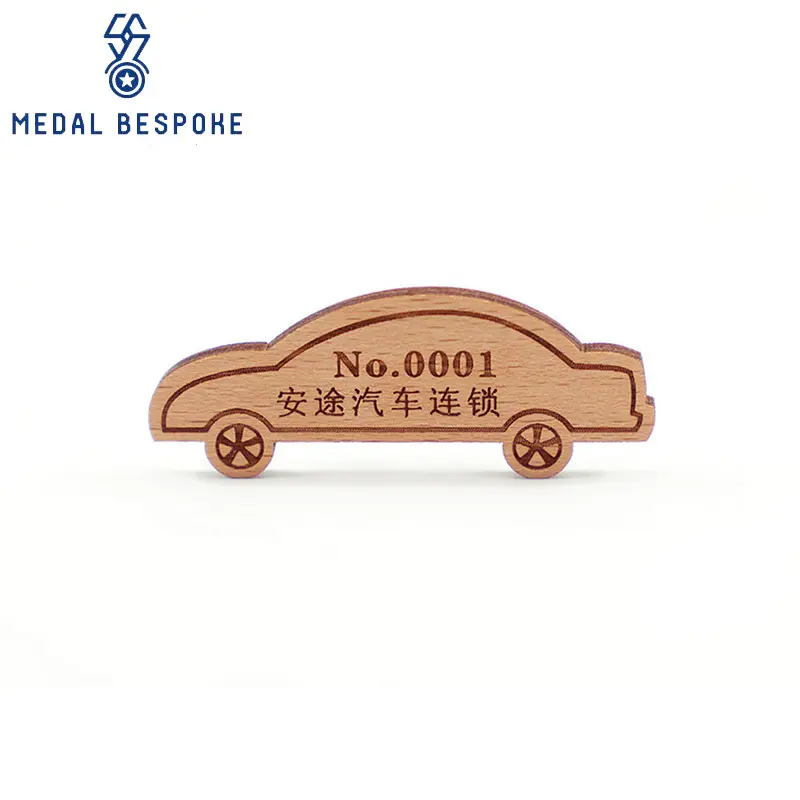 Distintivi di legno personalizzati personalizzati personalizzati 3