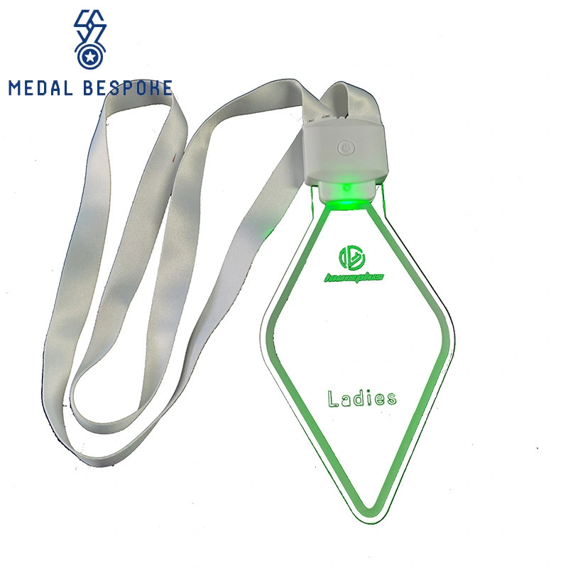 ميداليات Led على شكل ماسي قابلة للتخصيص - ميدالية مخصصة 1