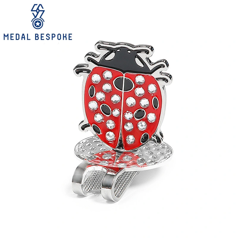 Clip per cappelli personalizzati con design a insetti: medaglia su misura 1