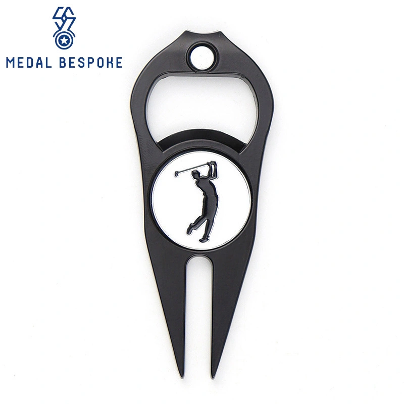 Forchetta da golf personalizzata con logo da golf: medaglia su misura 1