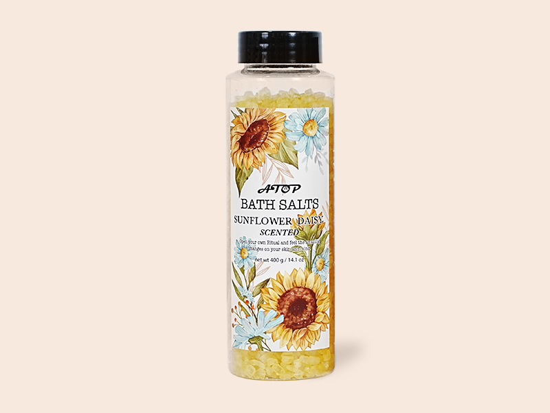 Private Label Floral Scented Bath Salts for All Skin Types - Lily Bath 4