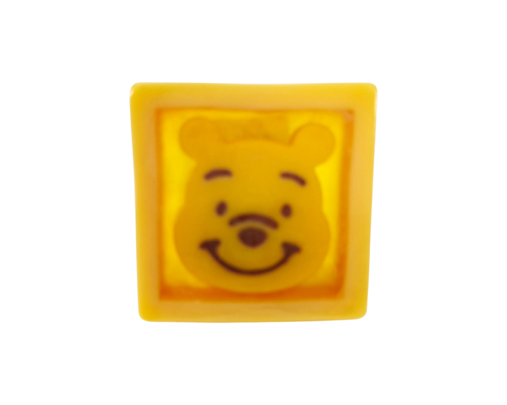 Jabón de baño infantil natural hecho a mano con forma de animal: un jabón hidratante infantil único y adorable con diseños de oso, pato, búho y panda (ranas) 2