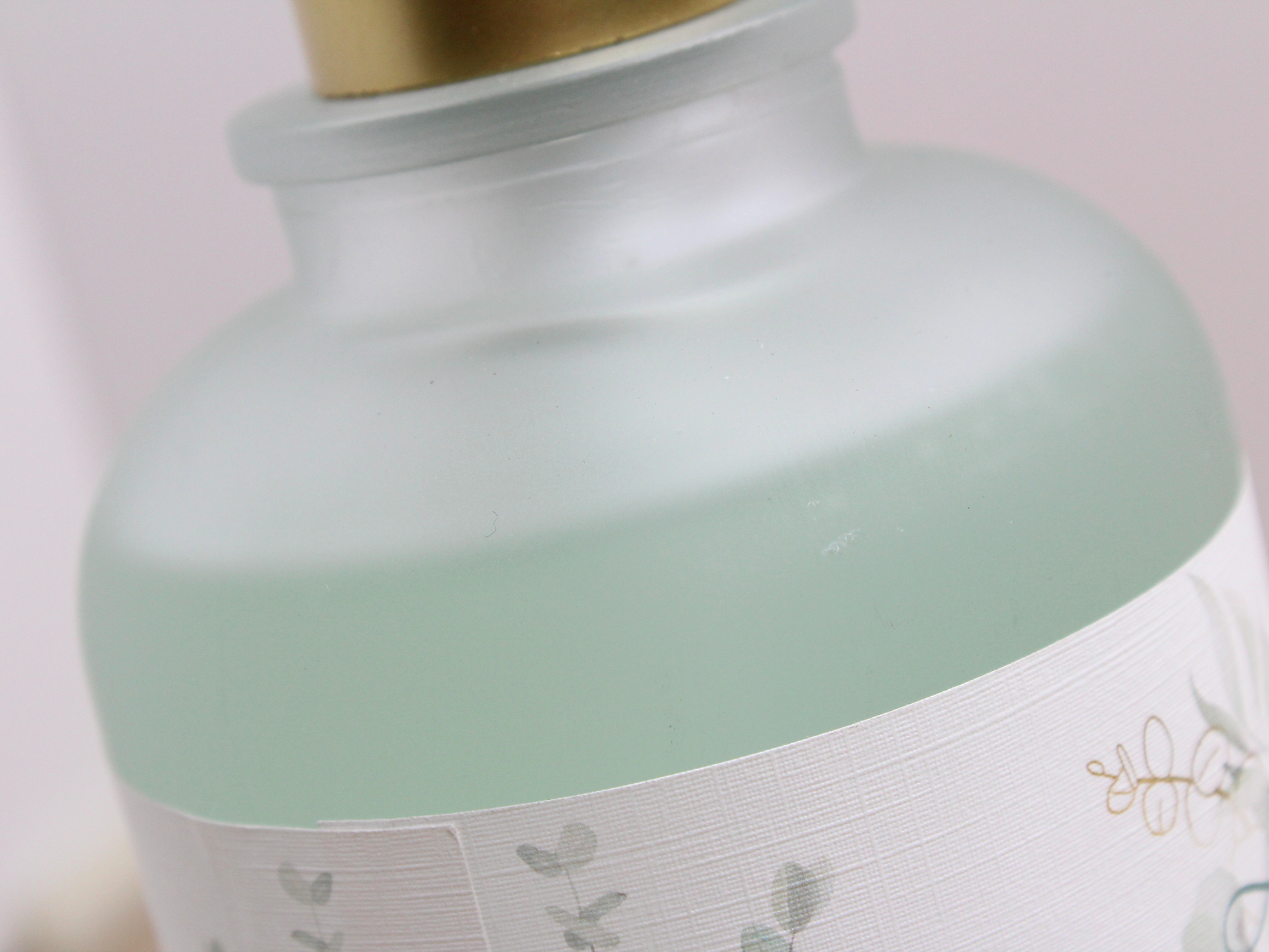 Vanilla Mint Hand Soap Infused with Vitamin C Nourishing Formula in Elegant Glass Bottle - Lily Bath 3