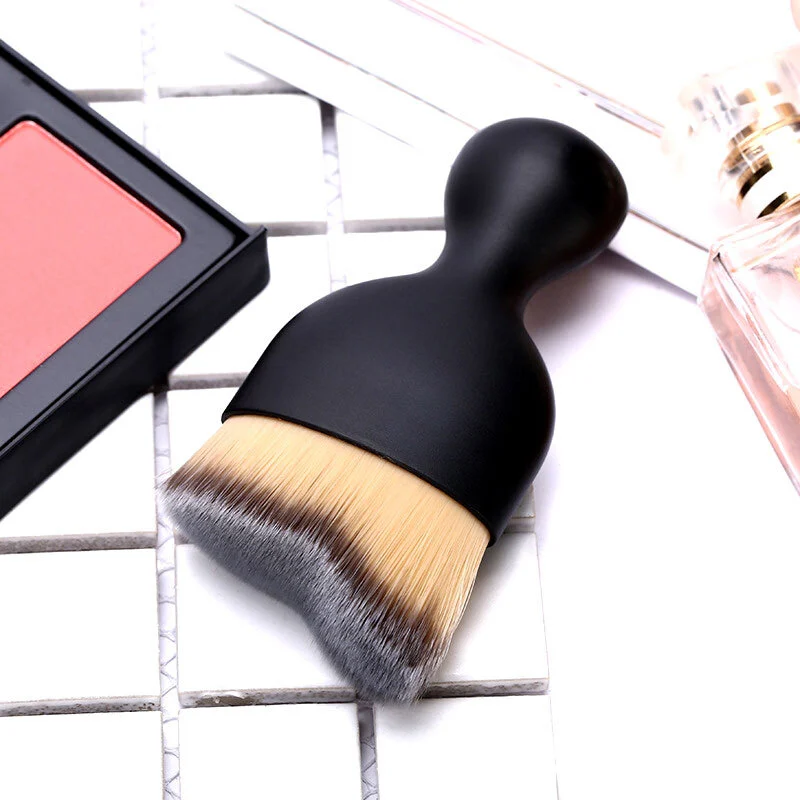 Short handle portable foundation contour makeup brush 1