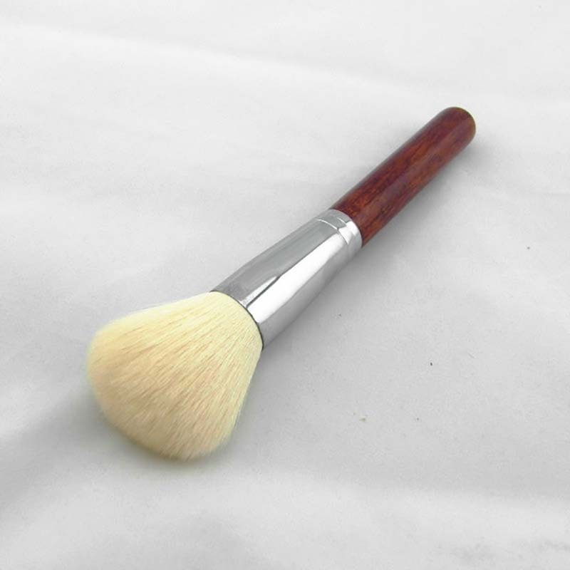 Make-up-Pinsel mit individuellem Logo aus Ziegenhaar 2
