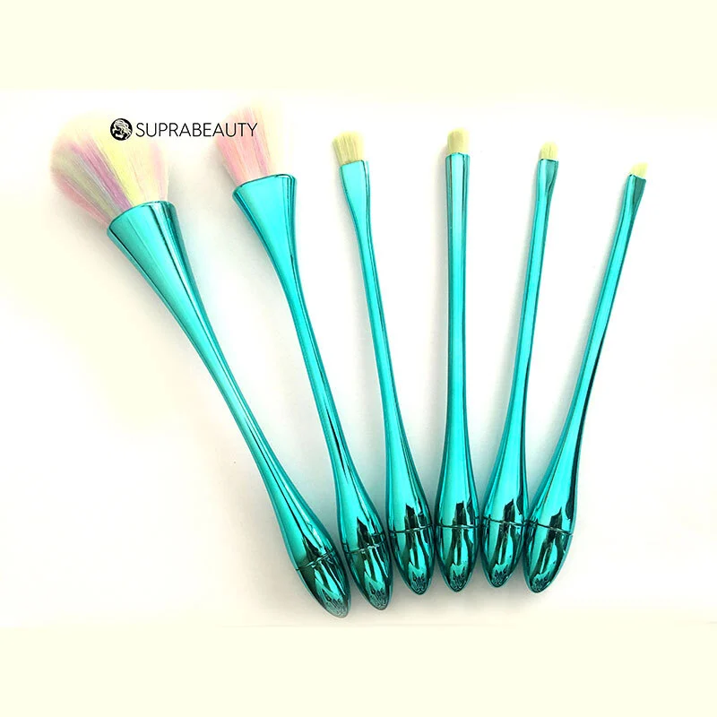 Kit de pinceaux de maquillage sans cruauté envers les animaux 1