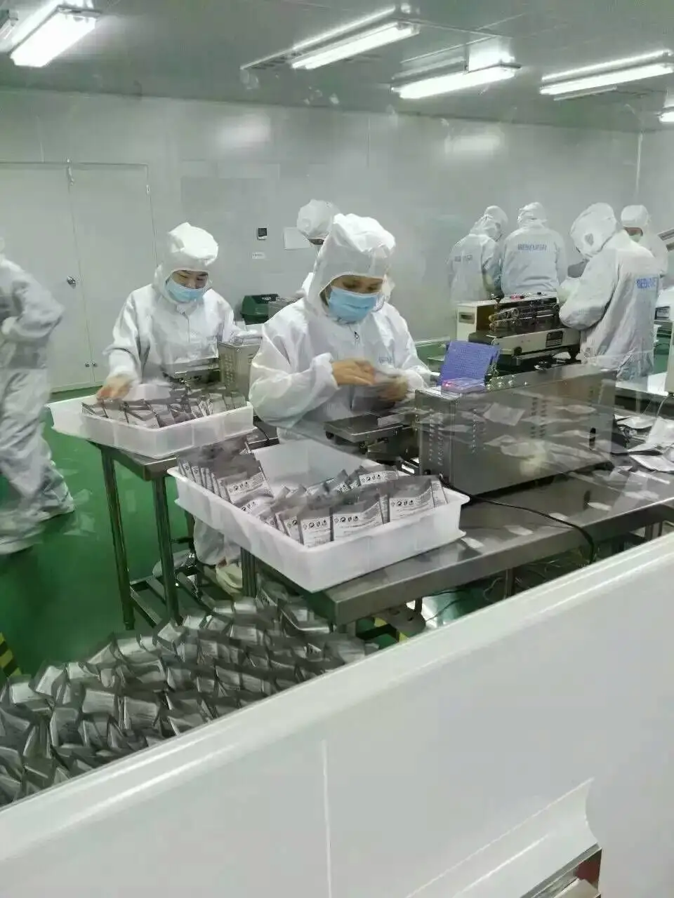 produttore di spugne per fondotinta liquido per la pulizia del viso per polvere essiccata minerale 7