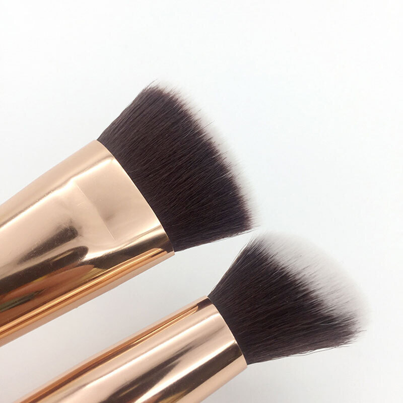 nouveau pinceau de fond de teint spb pour fond de teint liquide Suprabeauty 3