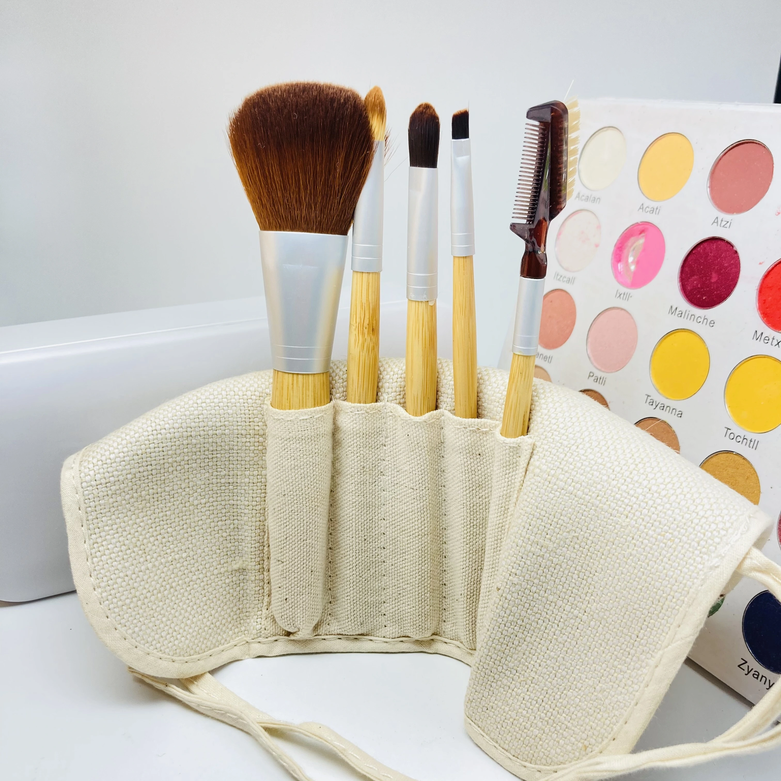 Private label bamboo cosmetic make up brush tool pro makeup brush set 1