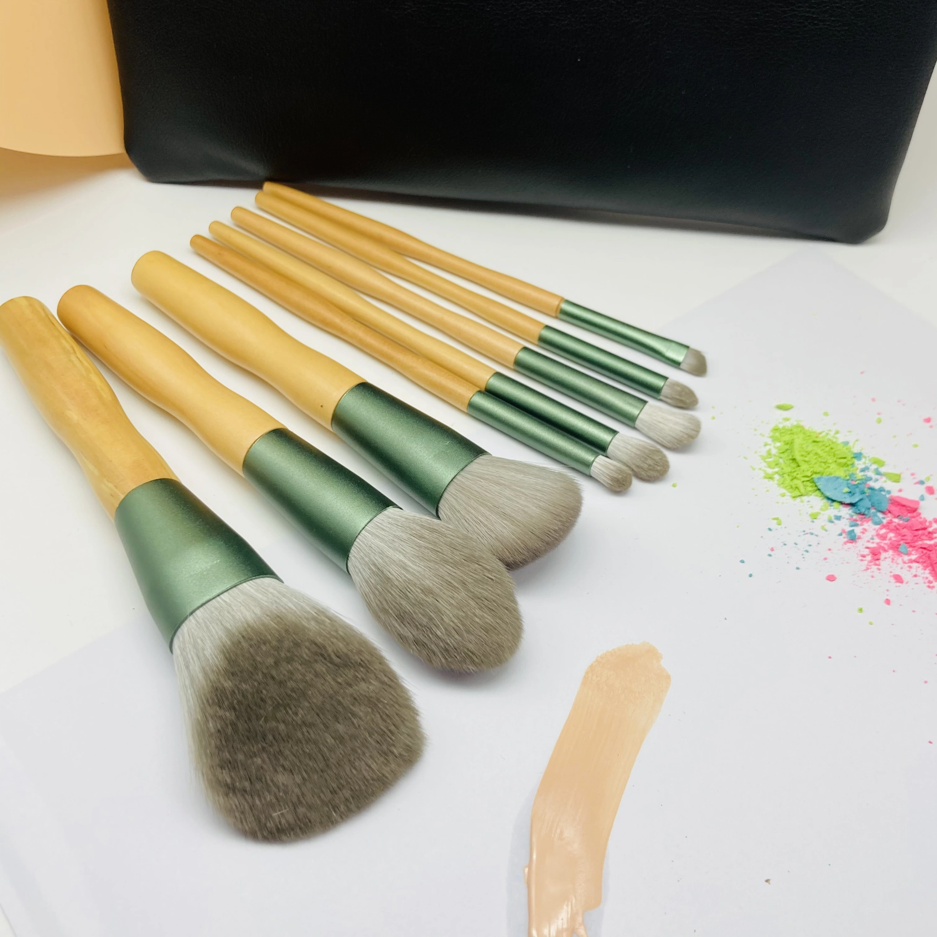 Professional make up brush set eco-friendly natural wood handle custom make up brush set 1