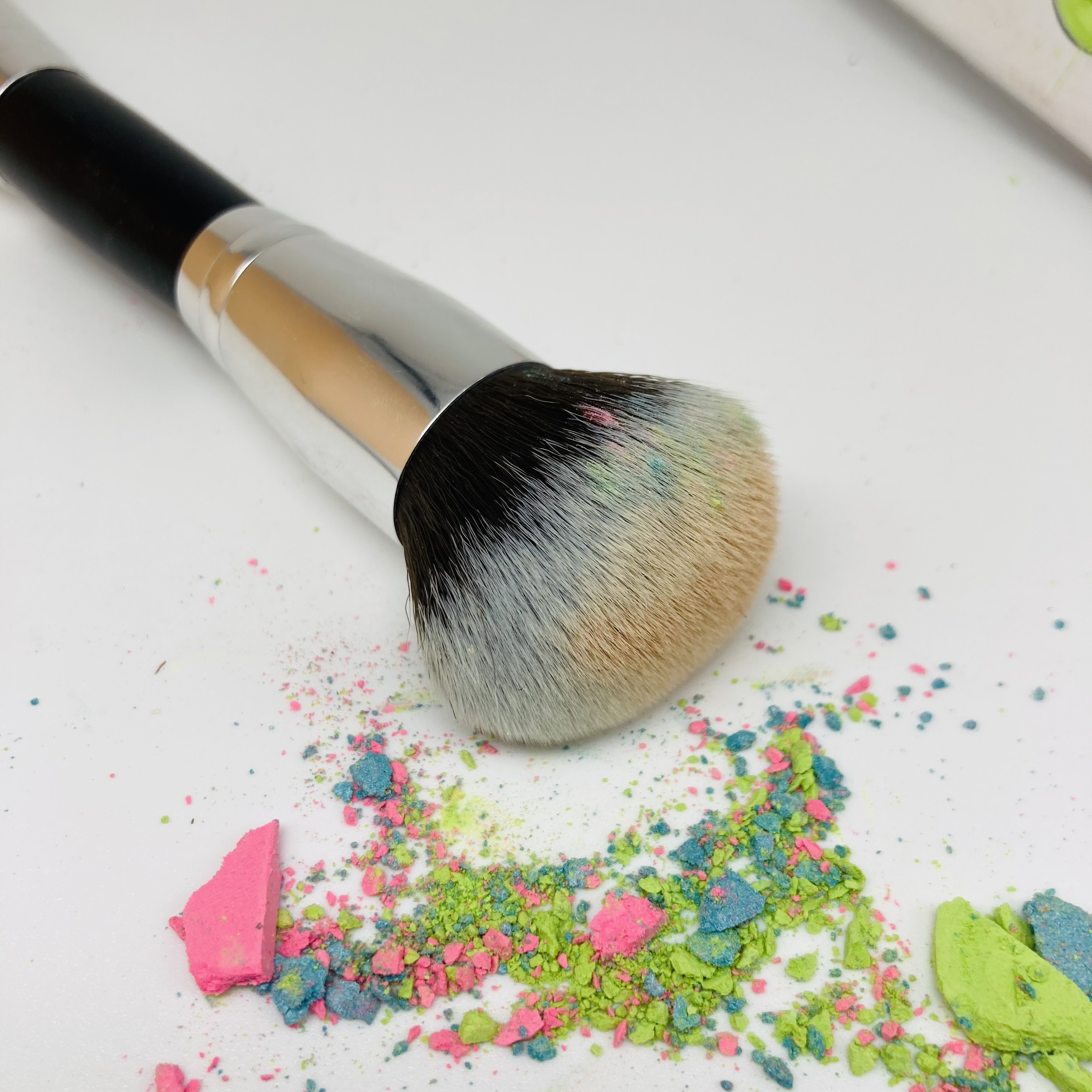 Synthetic hair private label beauty tools accessories petal shape foundation makeup kabuki brush1 5