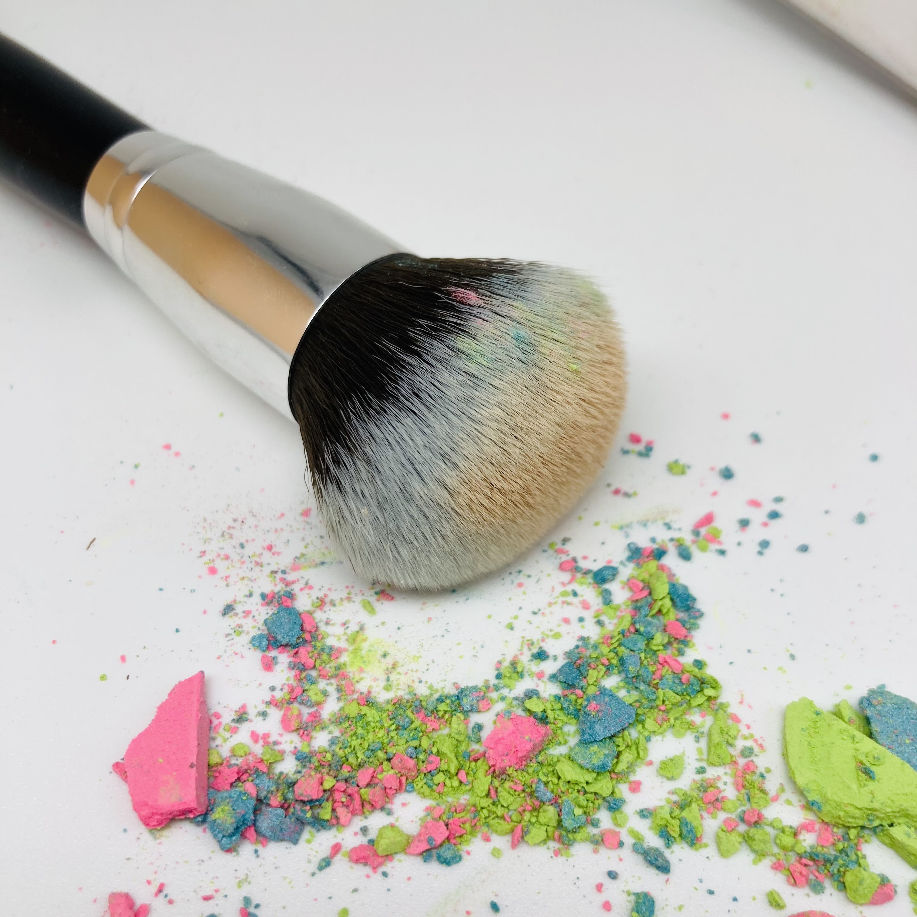 Synthetic hair private label beauty tools accessories petal shape foundation makeup kabuki brush1 4