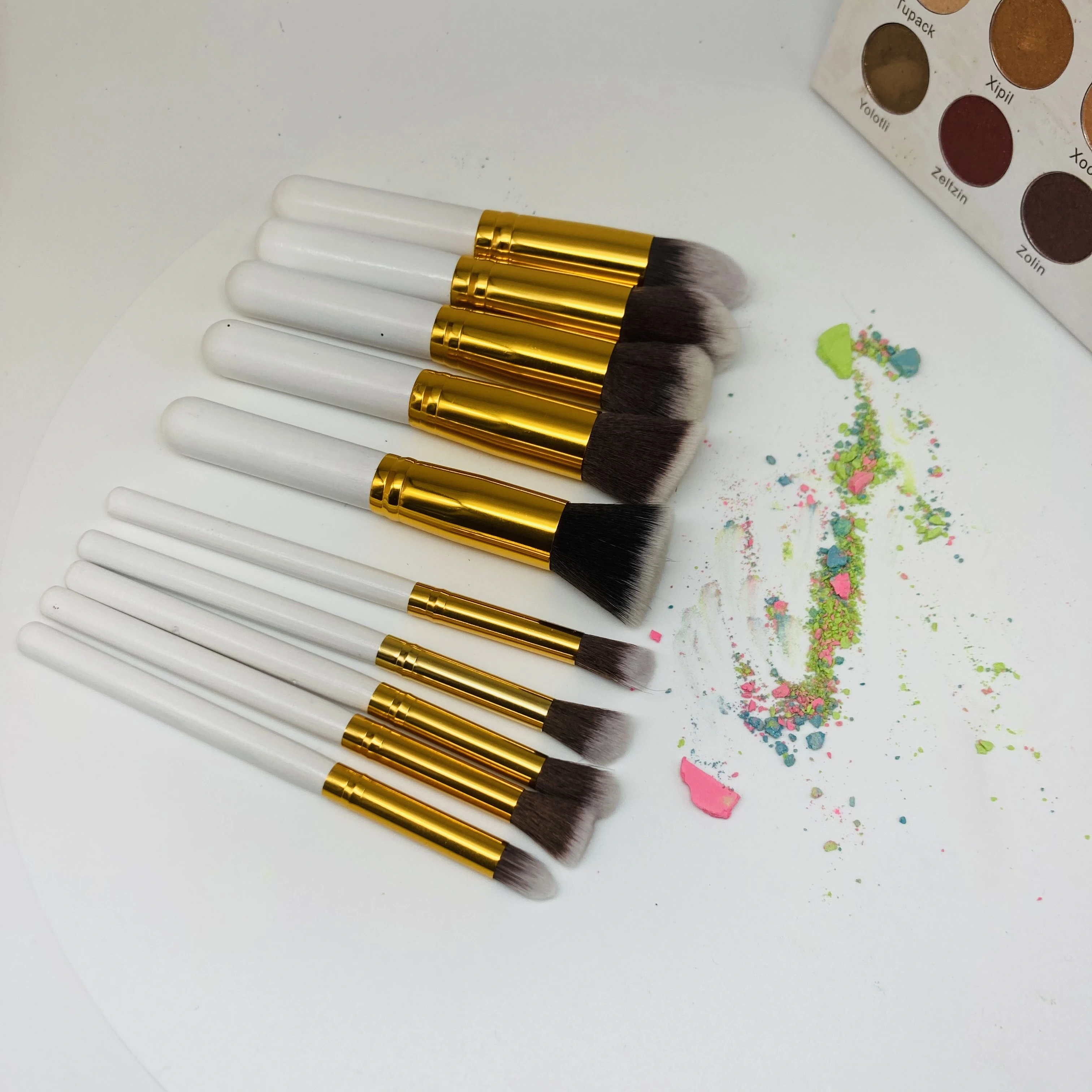 Curelty free washable extremely soft synthetic fiber brush makeup tools 1