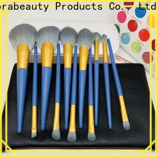 Suprabeauty مورد مجموعة فرشاة الأساس للنساء 1