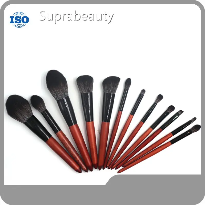 Pennelli per occhi disponibili da Suprabeauty 1