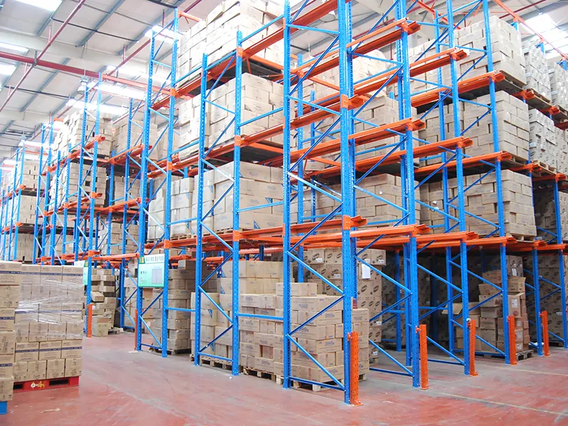 Wakọ ni awakọ nipasẹ racking fun ibi ipamọ ile-itaja 1