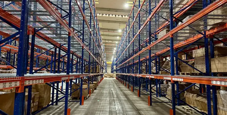 Compatibiliteit van heftruckstellingen: een gids voor magazijnsysteemplanning 1