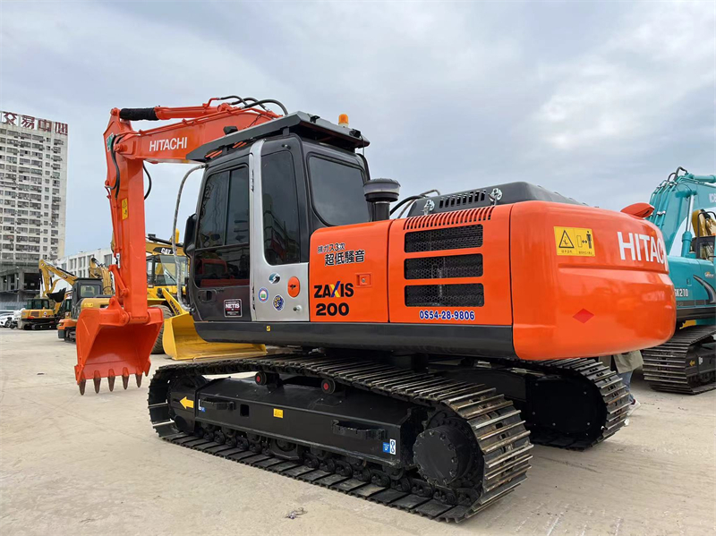 Used Hitachi ZX200 Excavator Weight 20Tons Japan Made | Used