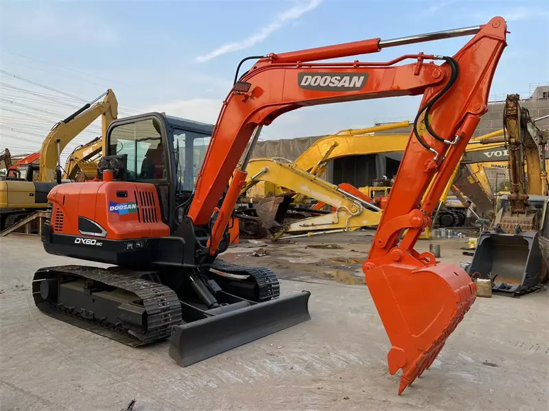 Second Hand Mini Diggers for Sale 1 Unitcompany 3