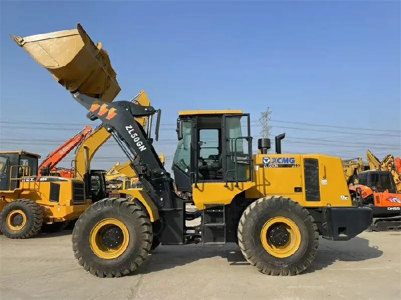An Advanced Guide to Operating Used XCMG Loaders in Construction Tasks 1