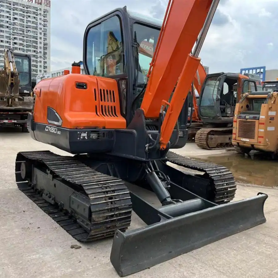Used Track Excavators for Sale 5.85m*2.0m*2.57msupply 3