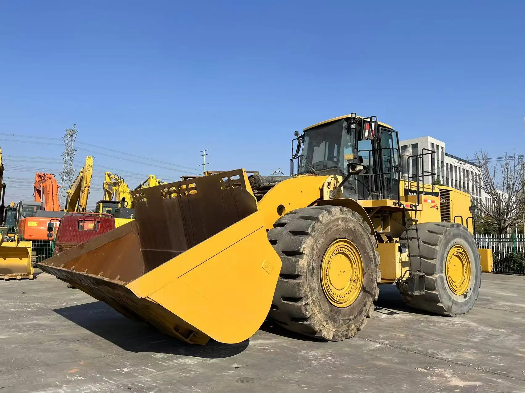 Smart Choices: Comparing Used Cat Wheel Loaders to New Ones 1