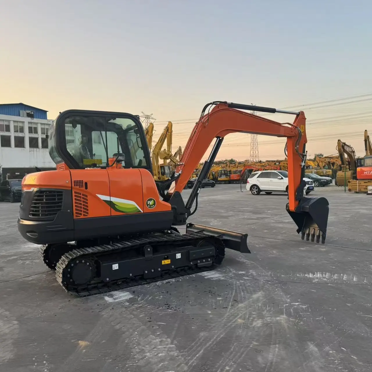 Used doosan DX60 excavator 6 tons mini excavator doosan digger cyq machinery 1
