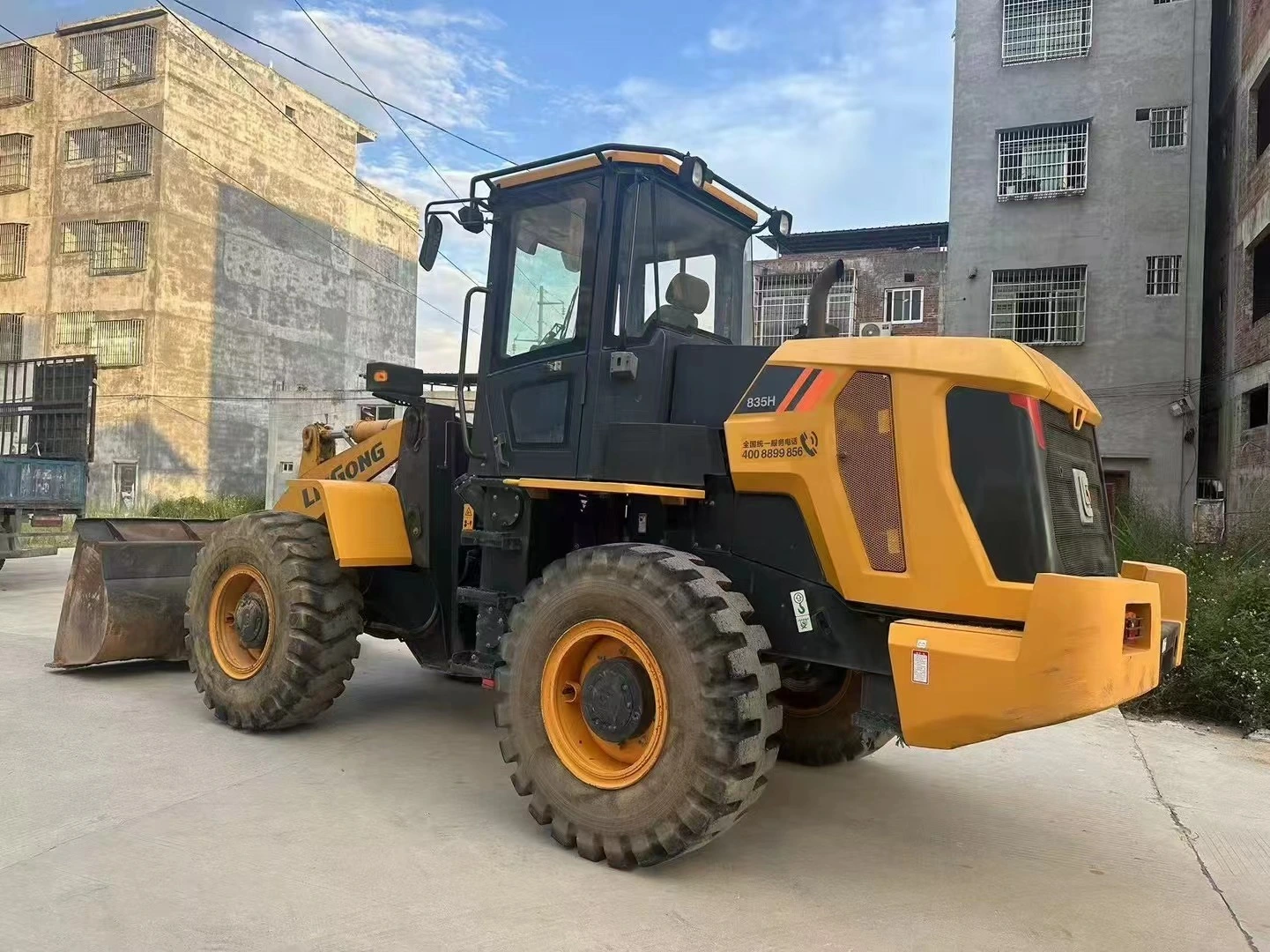 China Brand Original Used Liugong 835H wheel loader 1