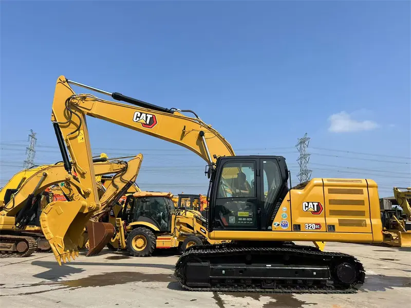 New2nd Hand Excavator for Sale 20500KGS CAT 2