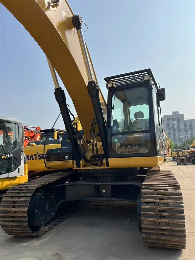 Cyq Used Excavator Used Mini Track Hoes for Sale 330D Used Mini Track Hoes for Salefactory 6